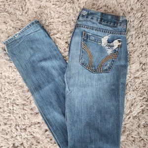 Hollister Distressed Women's Denim Size 5